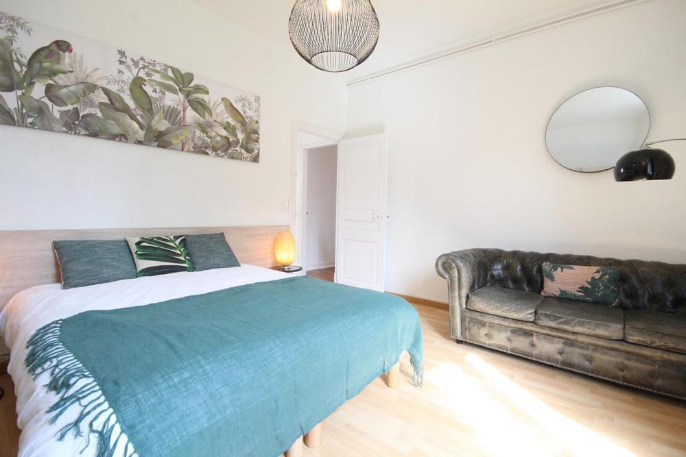 Appartements Le Cru Colbert Бон Экстерьер фото
