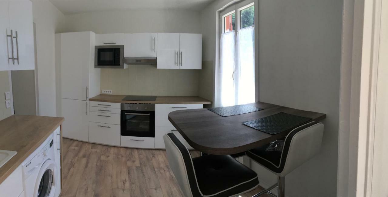 Appartements Le Cru Colbert Бон Экстерьер фото