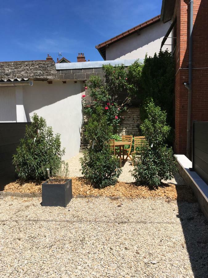 Appartements Le Cru Colbert Бон Экстерьер фото