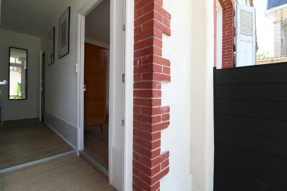 Appartements Le Cru Colbert Бон Экстерьер фото