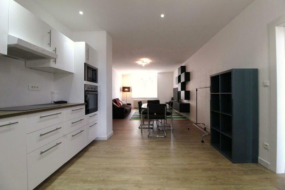 Appartements Le Cru Colbert Бон Экстерьер фото